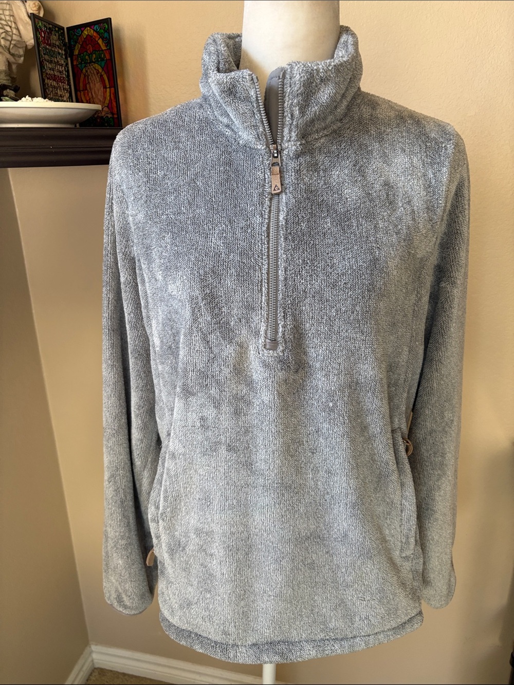 Gerry Weber Plush Half-Zip Jacket in Light Gray with side pockets-Size L
